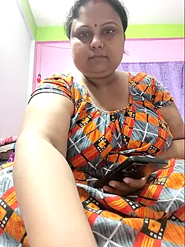 yourssoumi online show from February 2025 12:52:02 PM