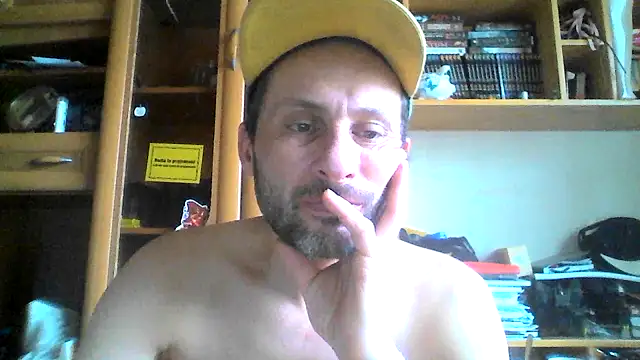 Snapshot of FireFox_Feel chatting on February 2025 10:58:02 AM FireFox Feel online show from February 2025 10:58:02 AM