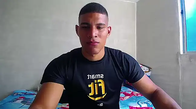 Snapshot of teddyfit19cm chatting on January 2025 08:54:01 PM teddyfit19cm online show from January 2025 08:54:01 PM