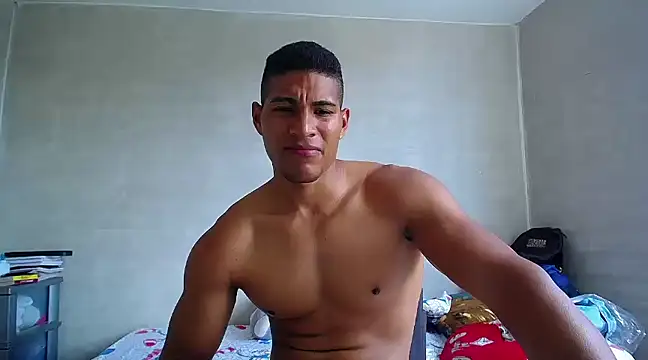Snapshot of teddyfit19cm chatting on February 2025 03:59:02 PM teddyfit19cm online show from February 2025 03:59:02 PM