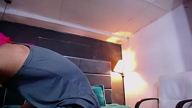 teddyfit19cm online show from November 2025 01:00:01 PM