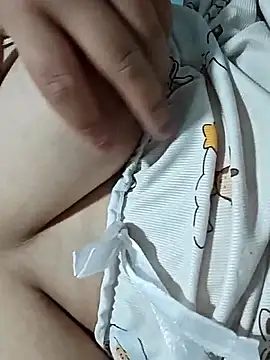 xqiqi12345 online show from December 2025 03:14:02 AM