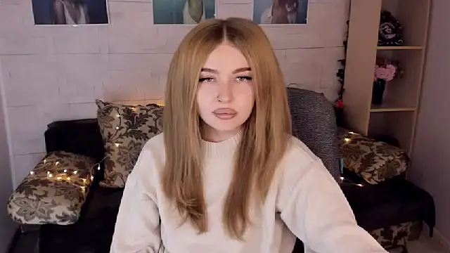ViolettaLopez online show from December 2024 11:33:02 AM