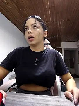 ashley morgan 18 online show from March 2025 11:14:02 PM