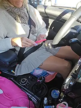 Nathotsexy1 online show from December 2025 08:45:01 AM