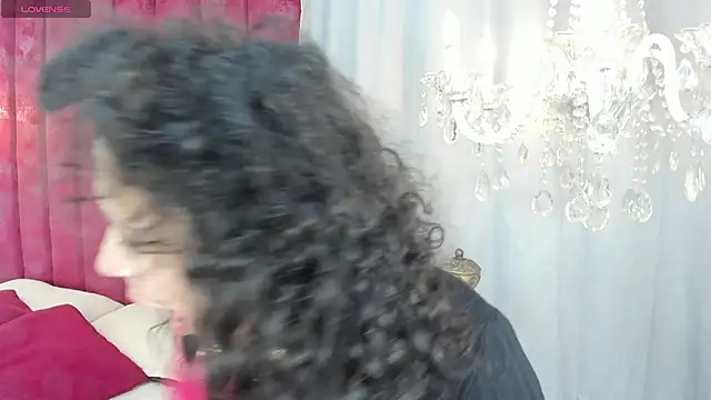 Snapshot of LaColorina_ chatting on March 2025 04:58:02 AM LaColorina online show from March 2025 04:58:02 AM