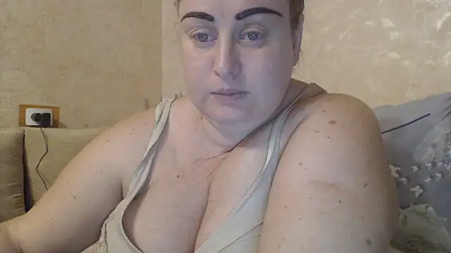 Snapshot of Amy_August chatting on February 2025 04:58:02 PM Amy August online show from February 2025 04:58:02 PM