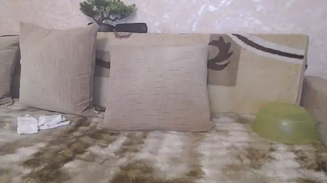 Snapshot of Amy_August chatting on May 2026 04:56:02 PM Amy August online show from May 2026 04:56:02 PM