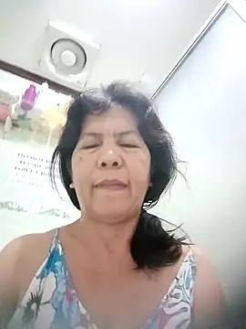 Snapshot of TropicalFlower chatting on October 2025 02:04:02 PM TropicalFlower online show from October 2025 02:04:02 PM