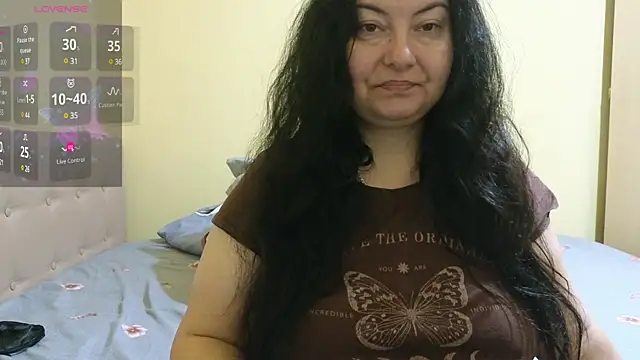 BBW MILF 4U online show from February 2025 07:52:01 AM