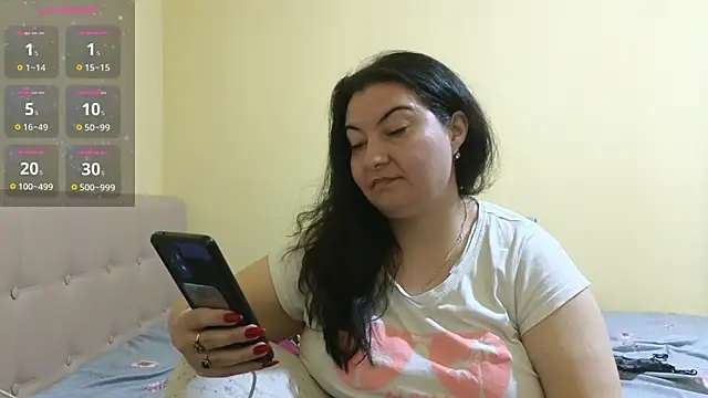 BBW MILF 4U online show from March 2025 05:38:01 PM