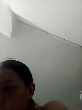 mayhott2 online show from December 2024 03:18:02 AM