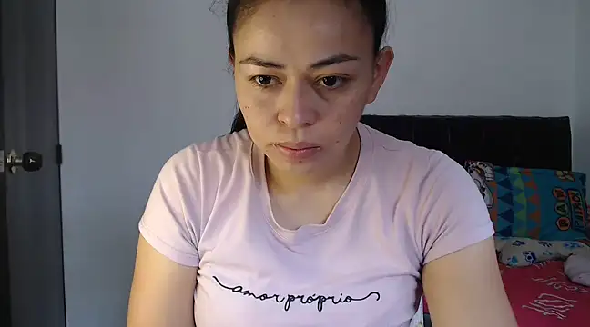 mayhott2 online show from January 2025 03:21:01 PM