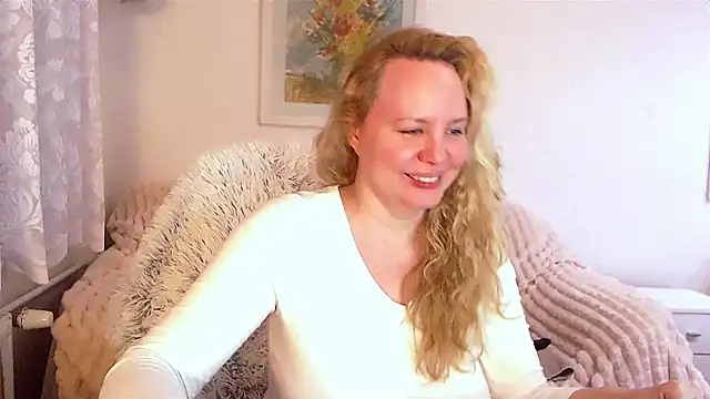 Sarah4you online show from January 2025 09:20:01 PM