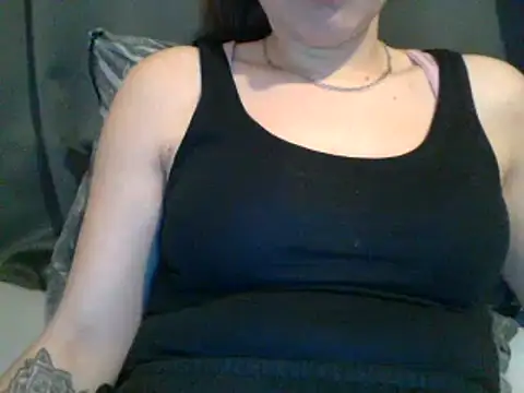 geilmeisje98 online show from February 2025 11:42:02 AM