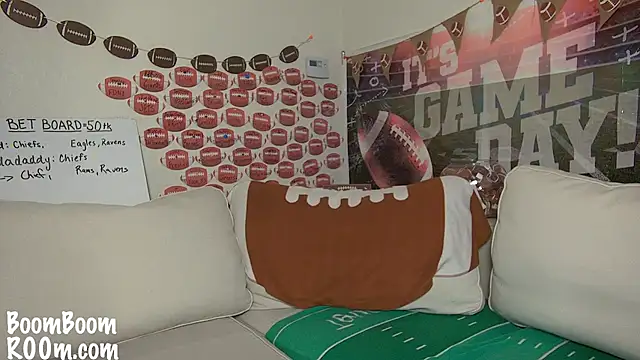 boomboomr00m online show from January 2025 06:53:02 PM