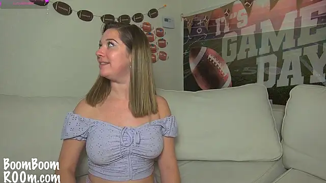 boomboomr00m online show from February 2025 01:41:02 PM