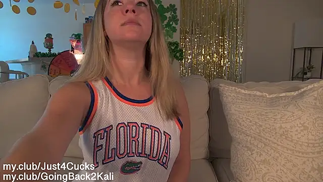 boomboomr00m online show from March 2026 06:36:01 PM