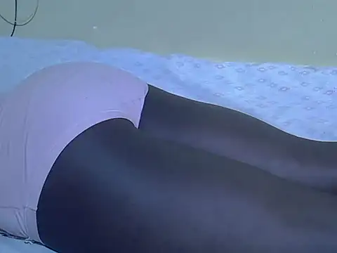 EbonyMina  online show from October 2025 06:00:01 AM