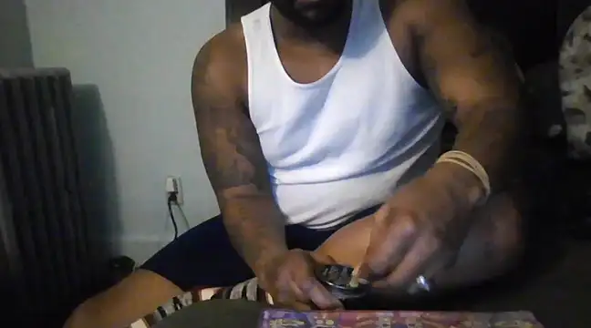 Snapshot of ReeferMadness59 chatting on February 2025 04:54:01 AM ReeferMadness59 online show from February 2025 04:54:01 AM
