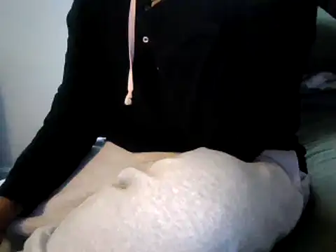 Snapshot of ReeferMadness59 chatting on March 2025 02:18:02 PM ReeferMadness59 online show from March 2025 02:18:02 PM