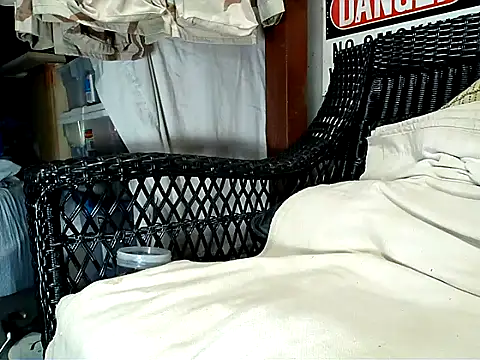 HungHawaiian808xh online show from March 2026 02:06:02 AM