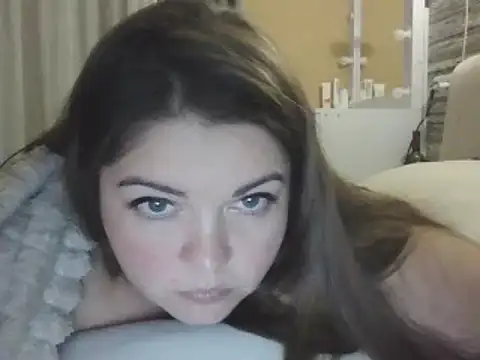 Snapshot of cute__cherry chatting on January 2025 10:44:02 PM cute cherry online show from January 2025 10:44:02 PM