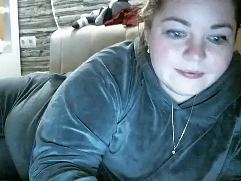 Snapshot of cute__cherry chatting on March 2025 06:19:02 PM cute cherry online show from March 2025 06:19:02 PM