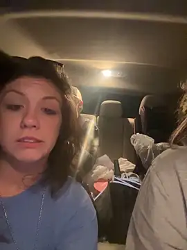 Snapshot of jizzyunit chatting on December 2024 01:15:02 AM jizzyunit online show from December 2024 01:15:02 AM