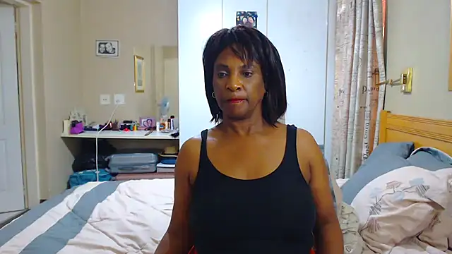 Hotgrannyx online show from December 2024 01:17:02 PM