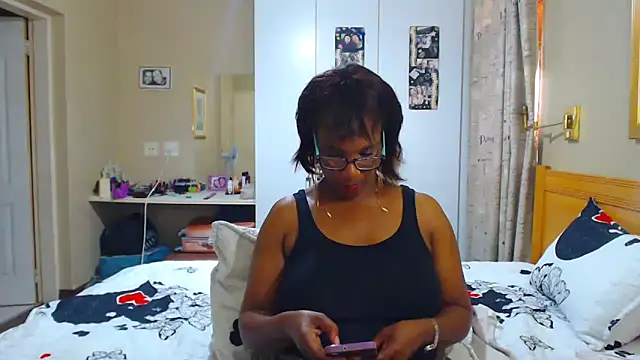 Hotgrannyx online show from February 2025 11:28:02 AM