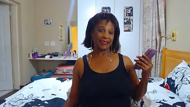 Hotgrannyx online show from February 2025 12:11:01 PM