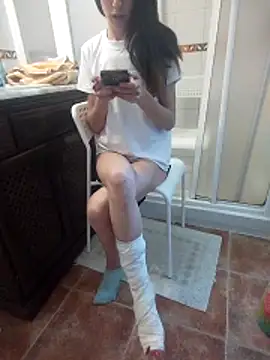 SpiritWhite online show from April 2026 05:32:02 PM