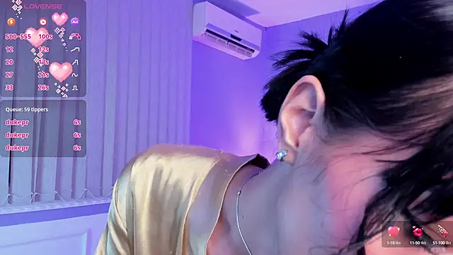 MaddyWattson online show from December 2024 01:18:01 AM