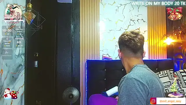 angel sexyevil online show from December 2025 12:12:01 PM