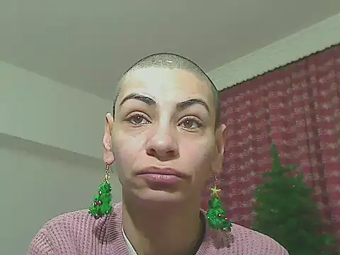 hotSANDRA STARR online show from December 2025 12:18:01 AM