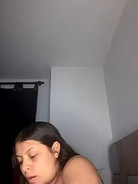 RsellAmb online show from November 2025 02:43:01 AM