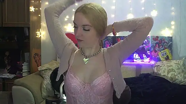 SecretSophia online show from March 2025 08:00:02 PM