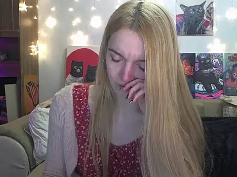 SecretSophia online show from March 2025 02:05:02 AM