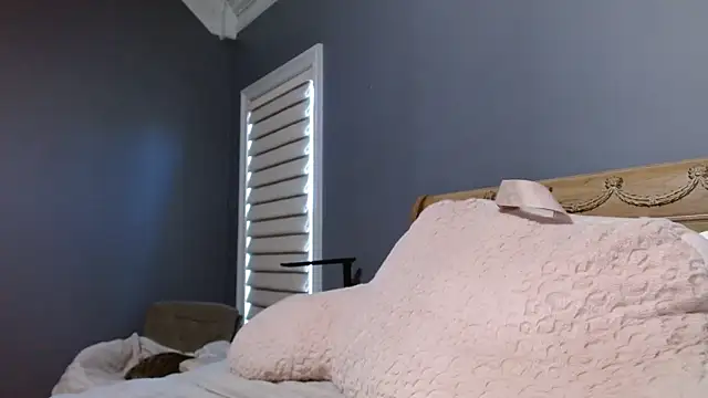 Lisaisluscious online show from January 2025 09:18:02 PM