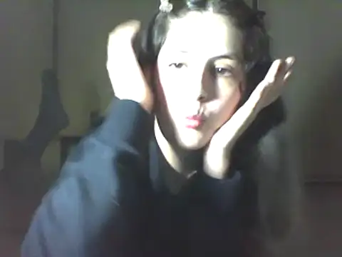 Snapshot of Insomniacl chatting on March 2025 04:17:02 AM Insomniacl online show from March 2025 04:17:02 AM