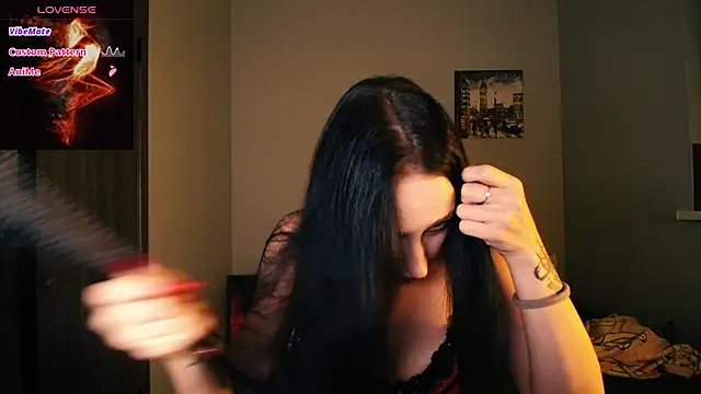 AliceTurnOn online show from November 2025 10:45:02 PM