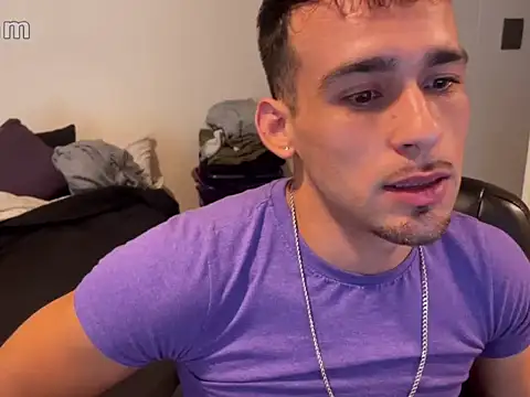 Emanuell   online show from March 2026 11:32:02 PM