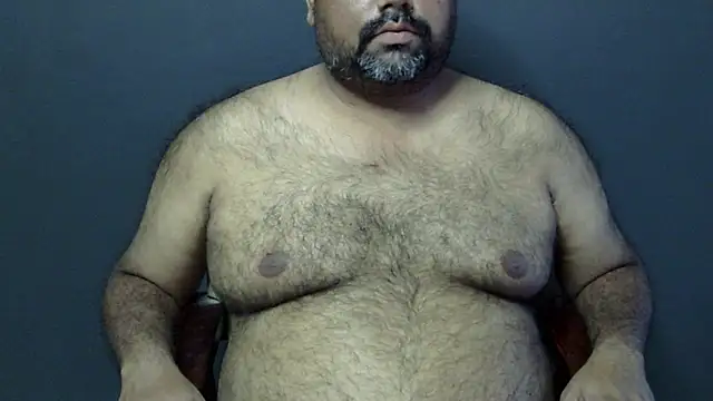 Snapshot of hairysubcub_70 chatting on January 2025 10:22:01 AM hairysubcub 70 online show from January 2025 10:22:01 AM