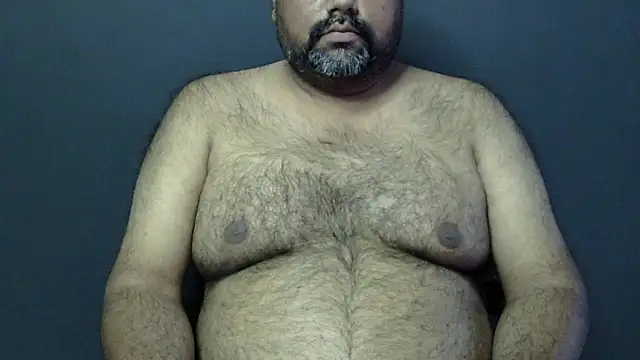 Snapshot of hairysubcub_70 chatting on January 2025 10:27:02 AM hairysubcub 70 online show from January 2025 10:27:02 AM