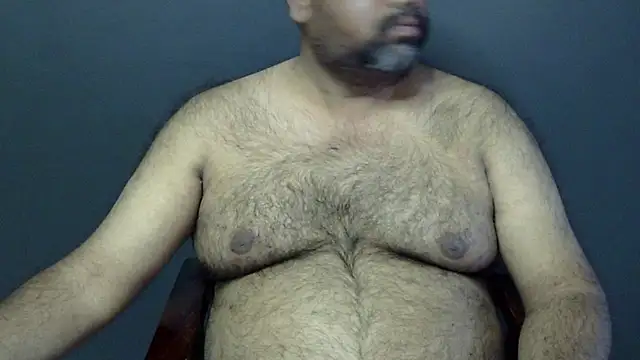 Snapshot of hairysubcub_70 chatting on January 2025 10:27:01 AM hairysubcub 70 online show from January 2025 10:27:01 AM