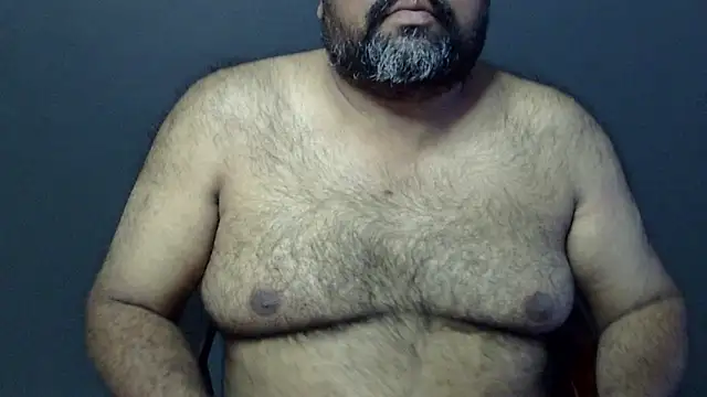 Snapshot of hairysubcub_70 chatting on February 2025 07:12:02 AM hairysubcub 70 online show from February 2025 07:12:02 AM