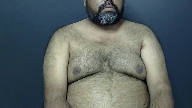 Snapshot of hairysubcub_70 chatting on February 2025 10:18:02 AM hairysubcub 70 online show from February 2025 10:18:02 AM