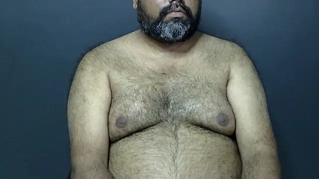 Snapshot of hairysubcub_70 chatting on February 2025 01:11:01 PM hairysubcub 70 online show from February 2025 01:11:01 PM