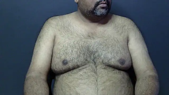 Snapshot of hairysubcub_70 chatting on March 2025 06:59:01 AM hairysubcub 70 online show from March 2025 06:59:01 AM